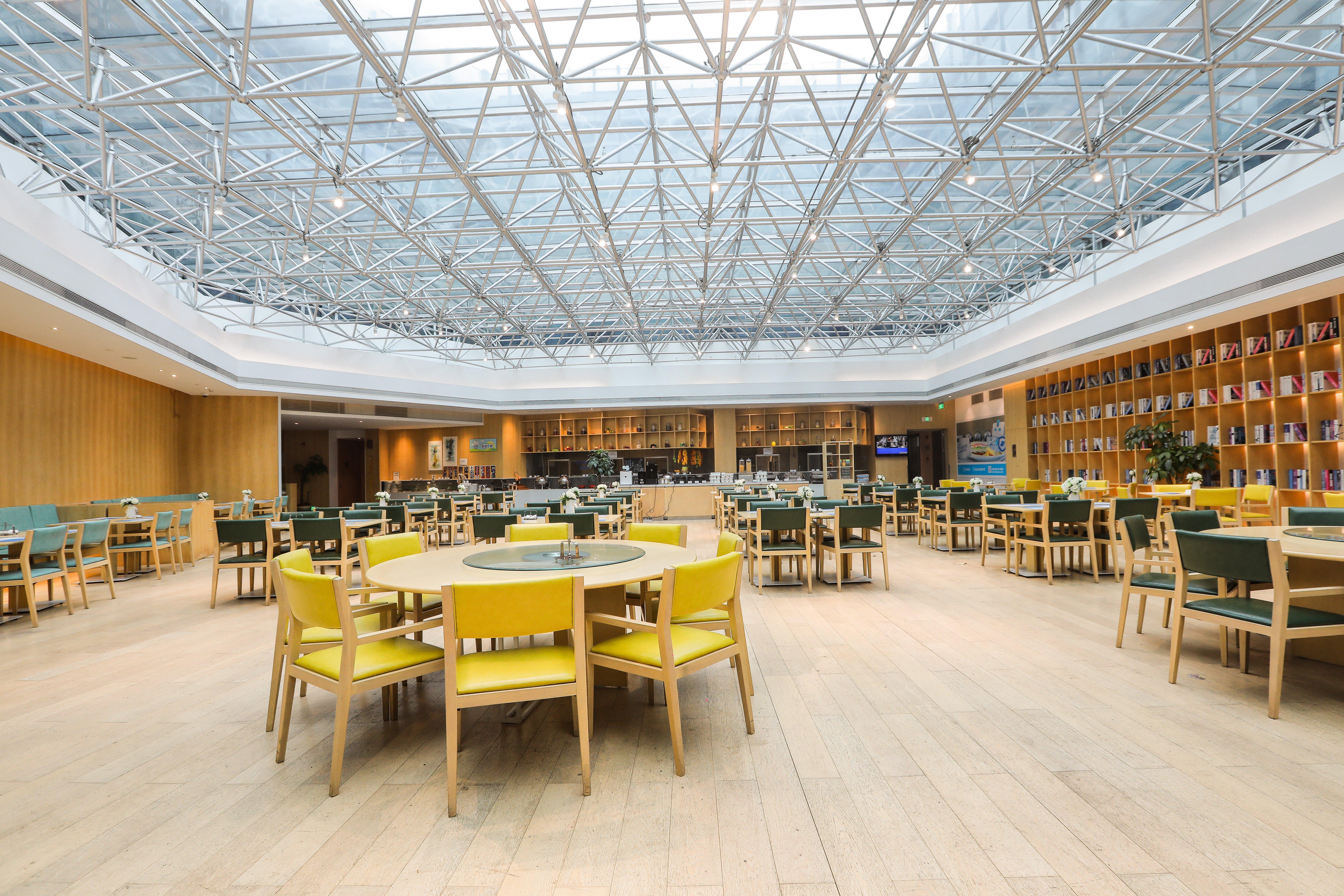 Holiday Inn Express Shanghai Songjiang Fangta By Ihg Exterior foto