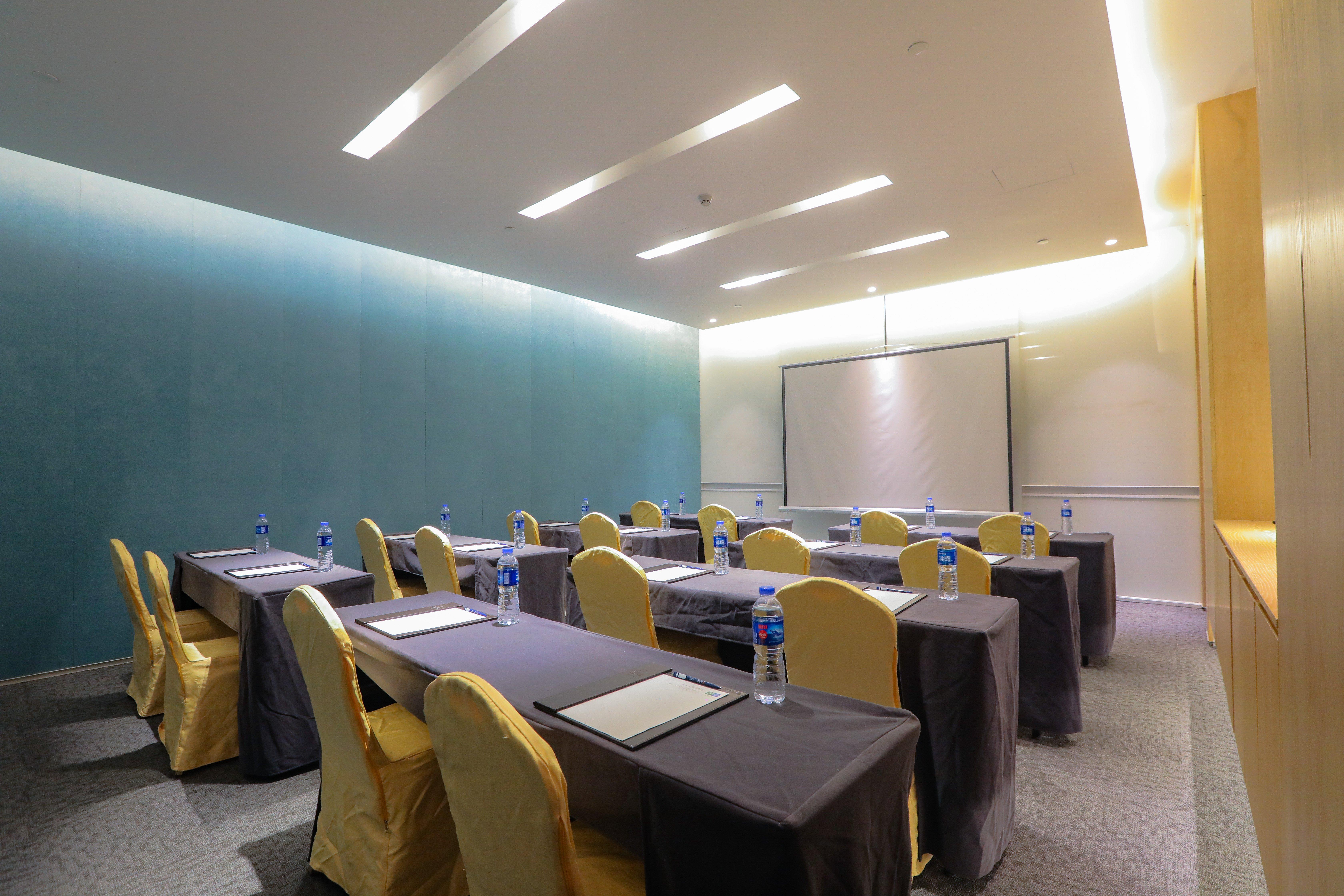 Holiday Inn Express Shanghai Songjiang Fangta By Ihg Exterior foto