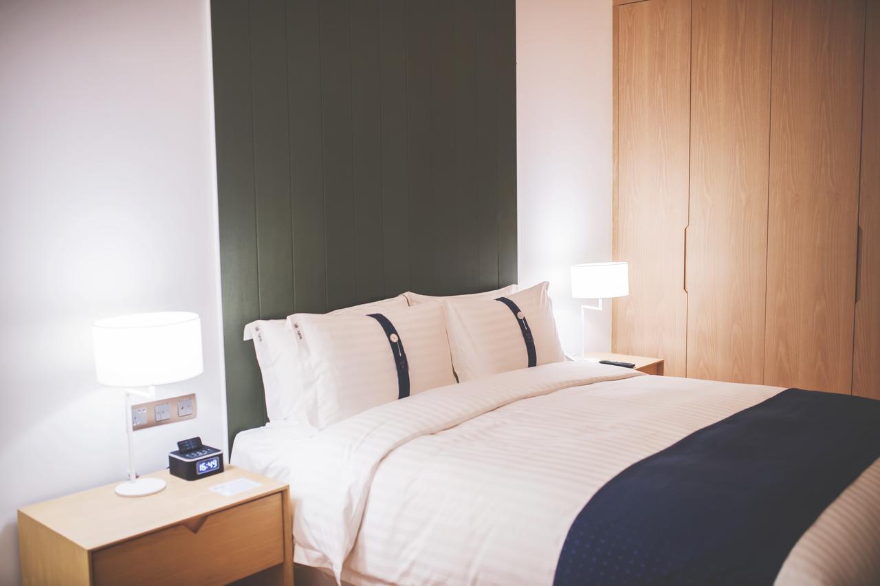 Holiday Inn Express Shanghai Songjiang Fangta By Ihg Exterior foto